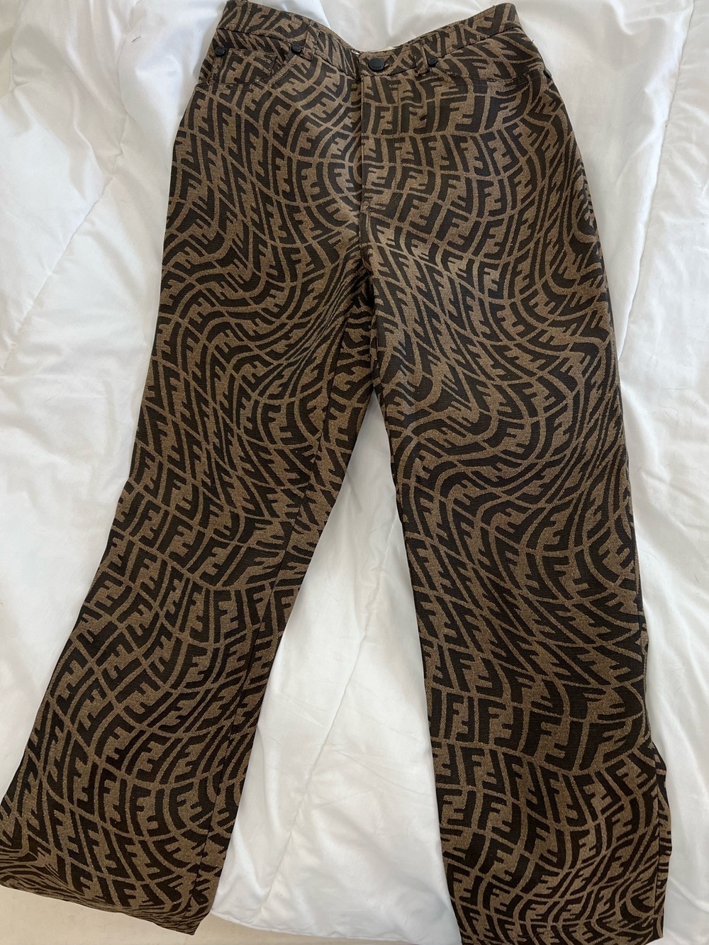 Fendi Pants (SIZE 38)